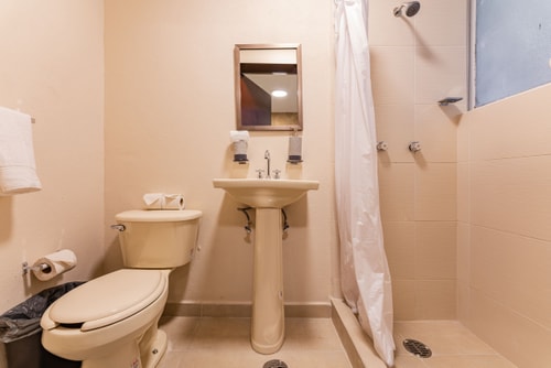 VH | Condesa Apt | Balcony + Parking | 194 49 Virtual Homes