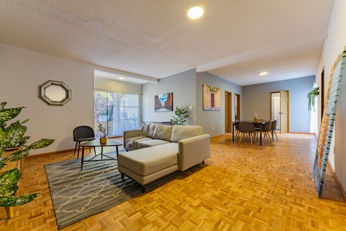 VH | Comfy Apt Condesa | 2 BR + Balcony | 214 6 Virtual Homes