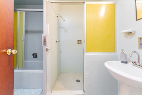 VH I flat in Condesa | 3 Rooms + Patio + wifi | 201 26 Virtual Homes
