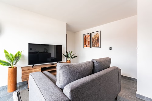 VH | Apt in Santa Ma la Ribera w/ gym | 123 11 Virtual Homes