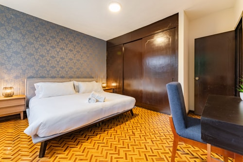 VH | Great House Polanco | Parking & Backyard | 18 48 Virtual Homes