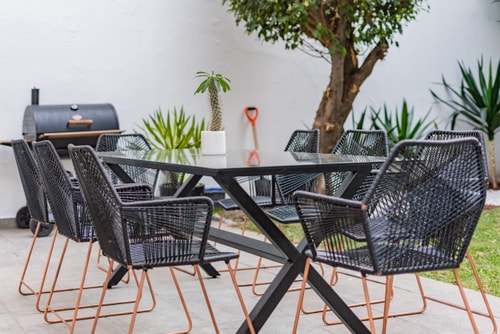 VH | Great House Polanco | Parking & Backyard | 18 10 Virtual Homes