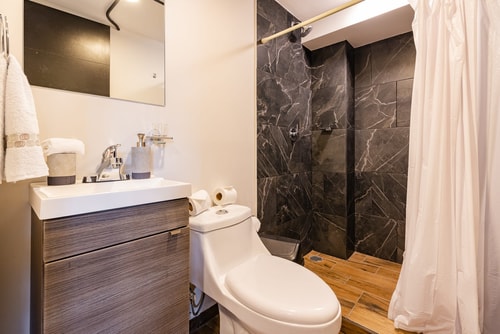 VH | Condesa | View Balcony & Rooftop + Gym | 255 30 Virtual Homes