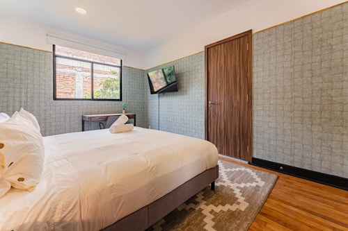 Gran Casa en corazón de la Roma + Rooftop | VH236 78 Virtual Homes