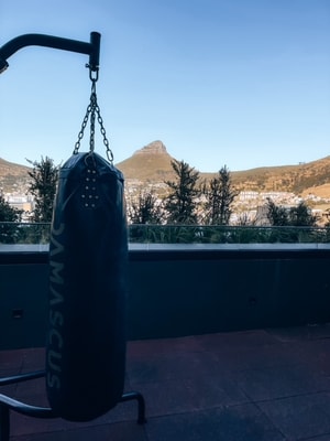 Stylish 29th-Floor Studio with Stunning Views 35 Lykke Living