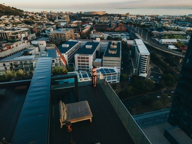 Stylish 1 bedroom, private balcony & stunning view