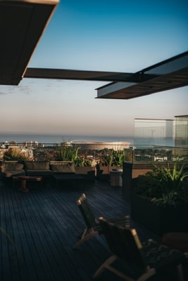 Stylish 1 bedroom, private balcony & stunning view 31 Lykke Living