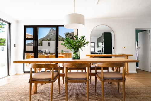 Camps Bay Villa with breathtaking mountain views 2 Lykke Living