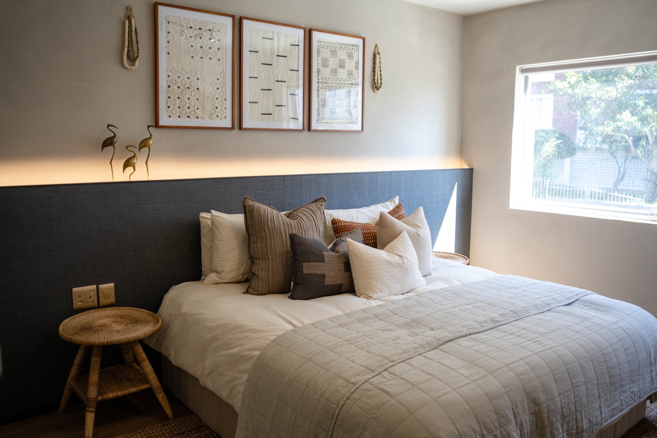 Chic two bedroom apartment - heart of Green Point