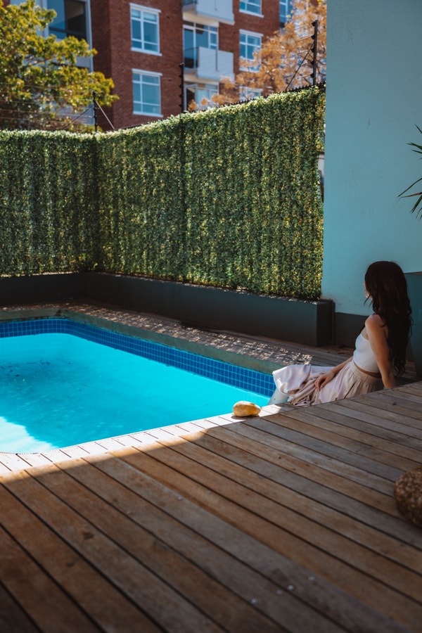 Chic two bedroom apartment - heart of Green Point