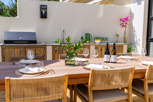 Camps Bay Villa with breathtaking mountain views 13 Lykke Living