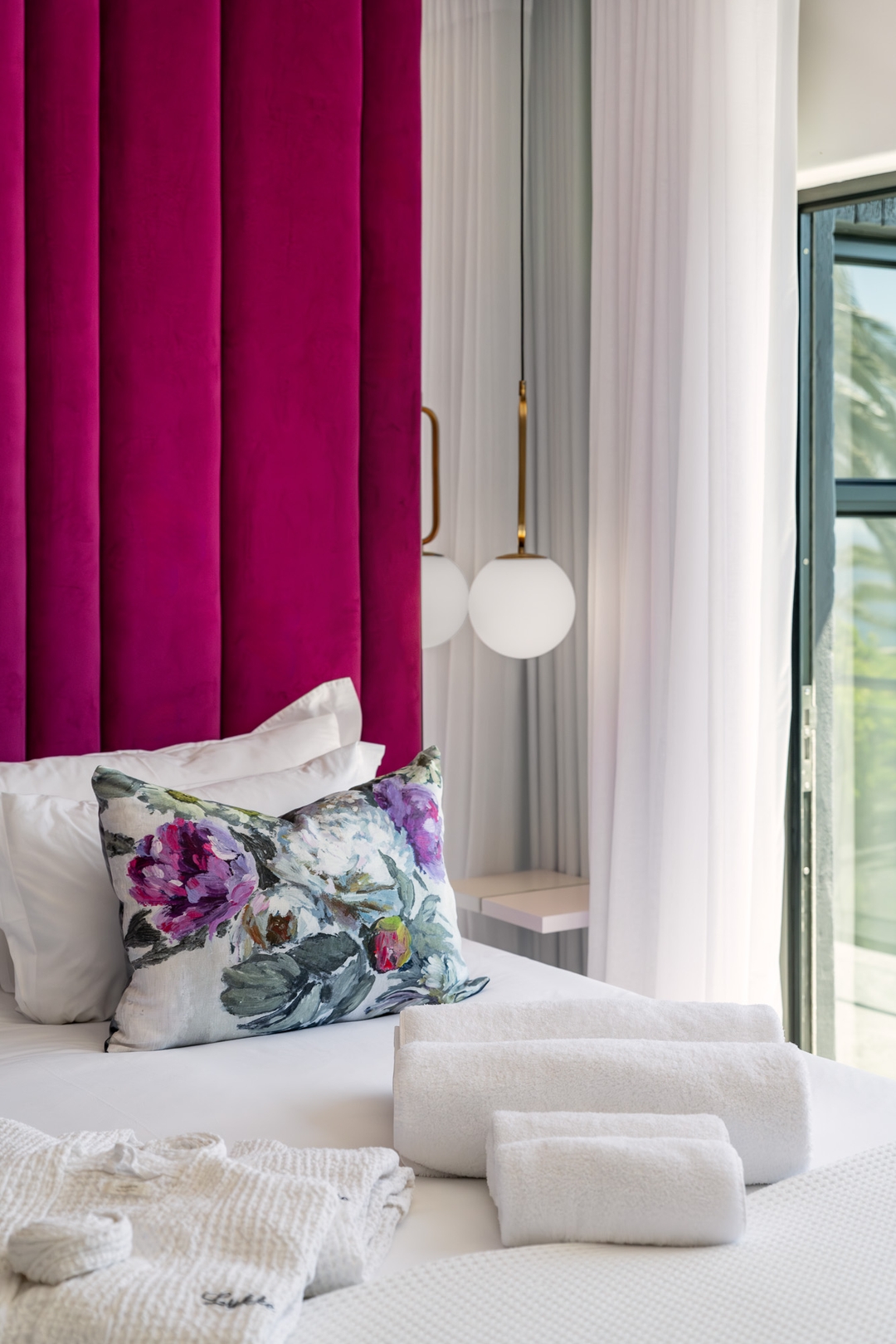 Camps Bay Villa | Ocean Views | Pool, Jacuzzi, Gym