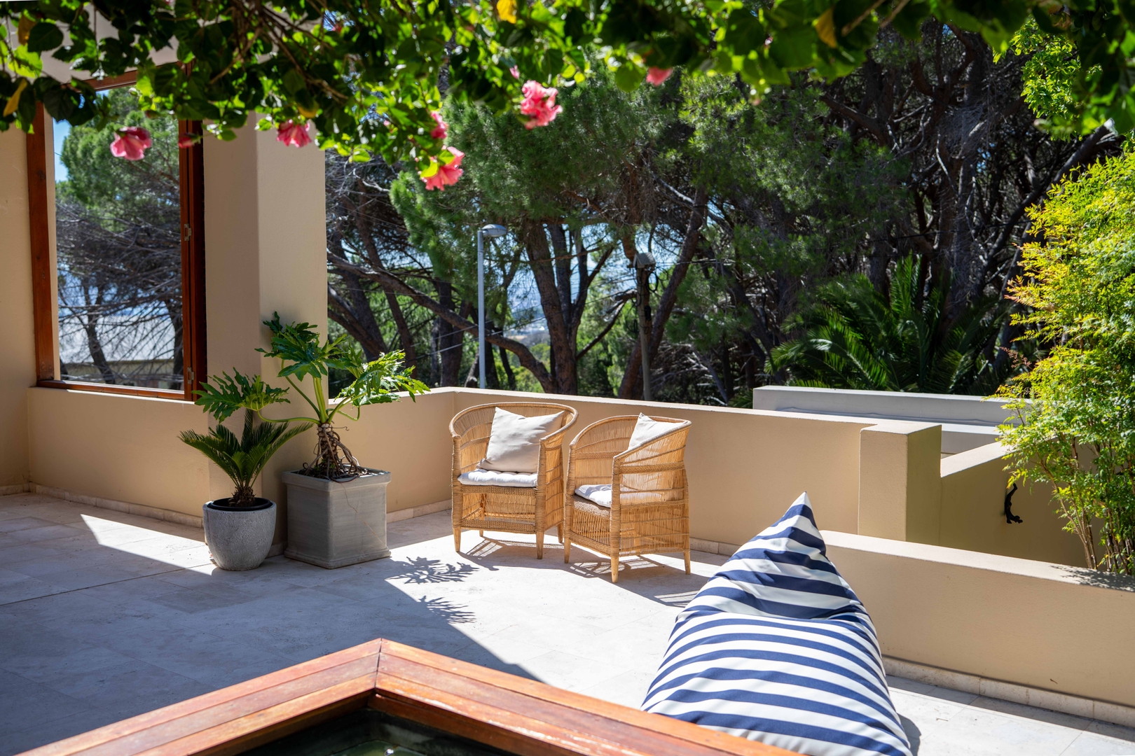 Villa with stunning views