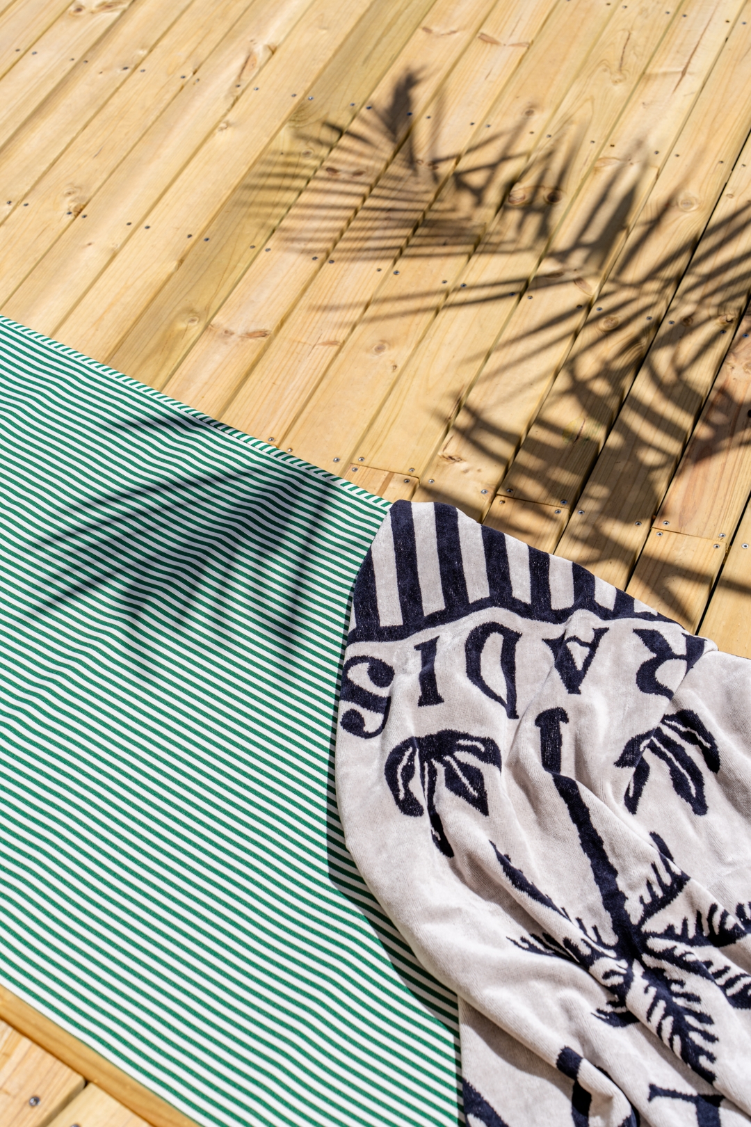 Camps Bay Villa with breathtaking mountain views