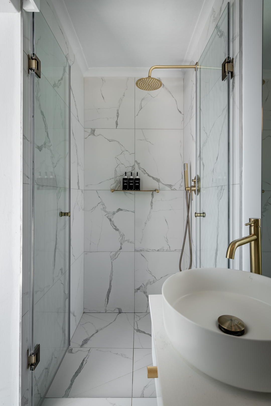 Camps Bay Villa | Ocean Views | Pool, Jacuzzi, Gym