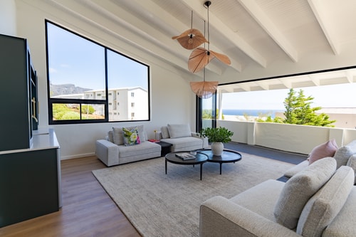 Camps Bay Villa with breathtaking mountain views 42 Lykke Living