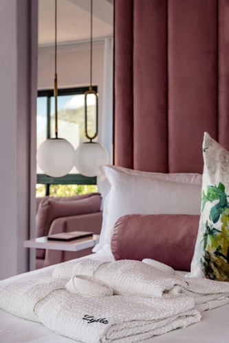 Camps Bay Villa | Ocean Views | Pool, Jacuzzi, Gym 52 Lykke Living