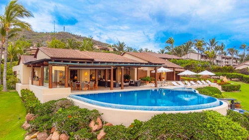 Oceanfront Four Seasons Private Villa in Punta Mita