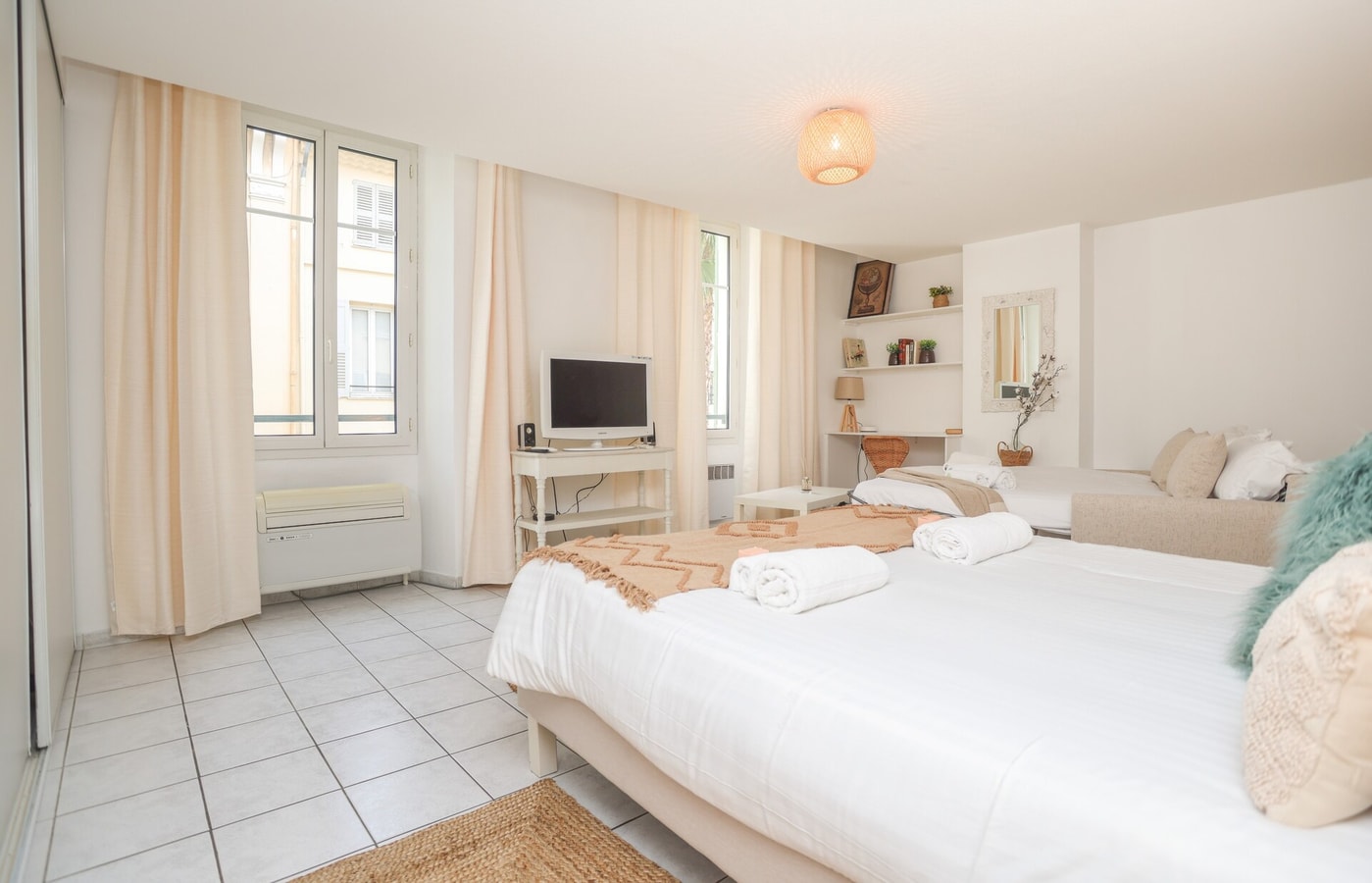 Thor · Immogroom - Best place in Cannes Center - AC - 25 ImmoGroom