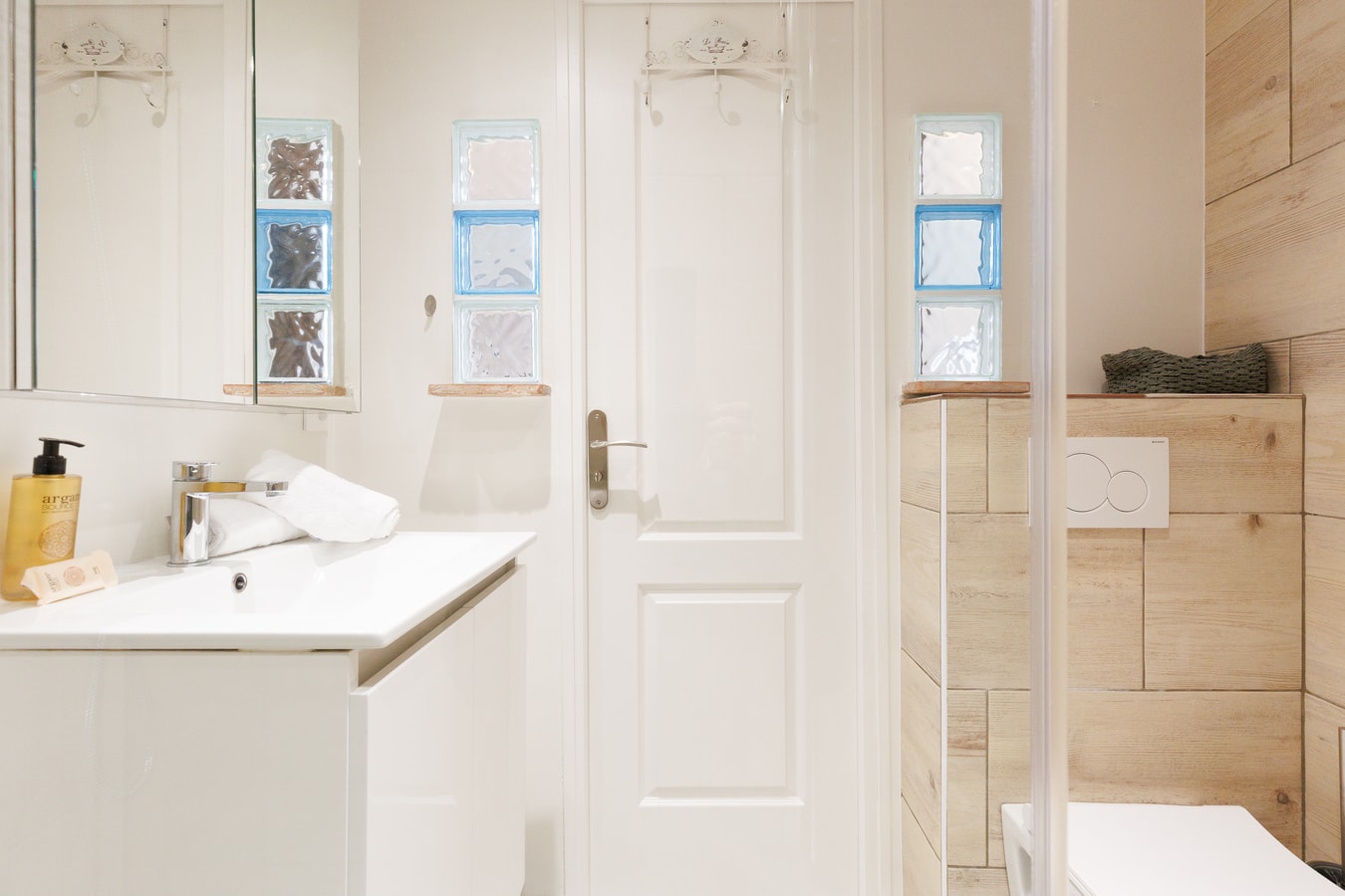 Upstays Center 30m² Apartment Near Palais 5 Upstays