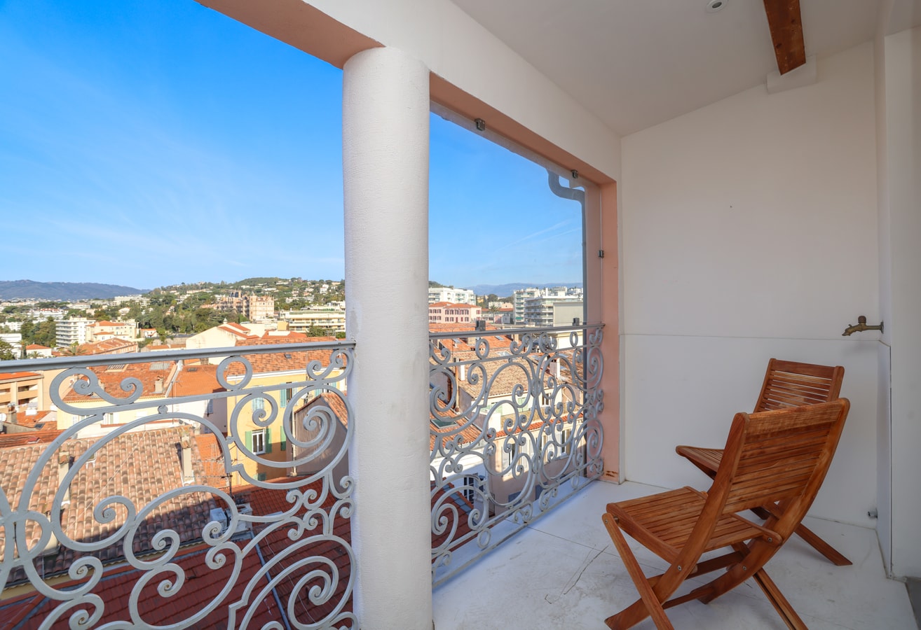 Immogroom - Charming building in Suquet 38 Upstays