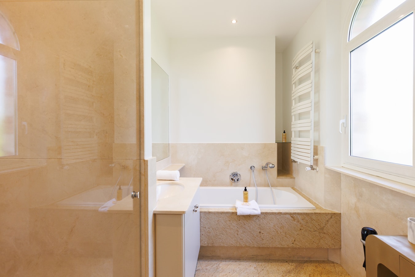 Immogroom - Luxury Villa with Pool in Cannes 4 ImmoGroom