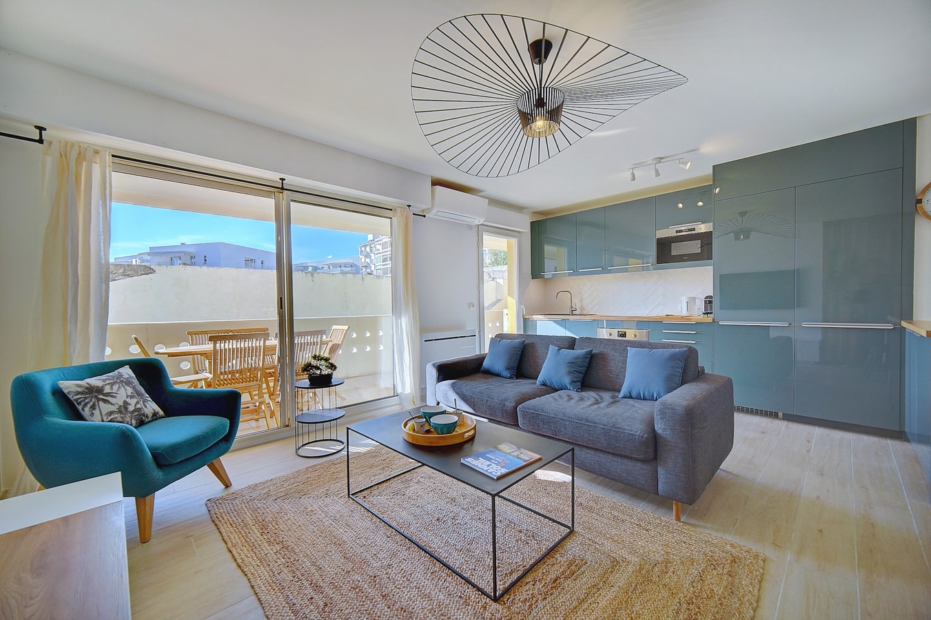 Immogroom- Renovated- Large terrace- AC- Parking ImmoGroom