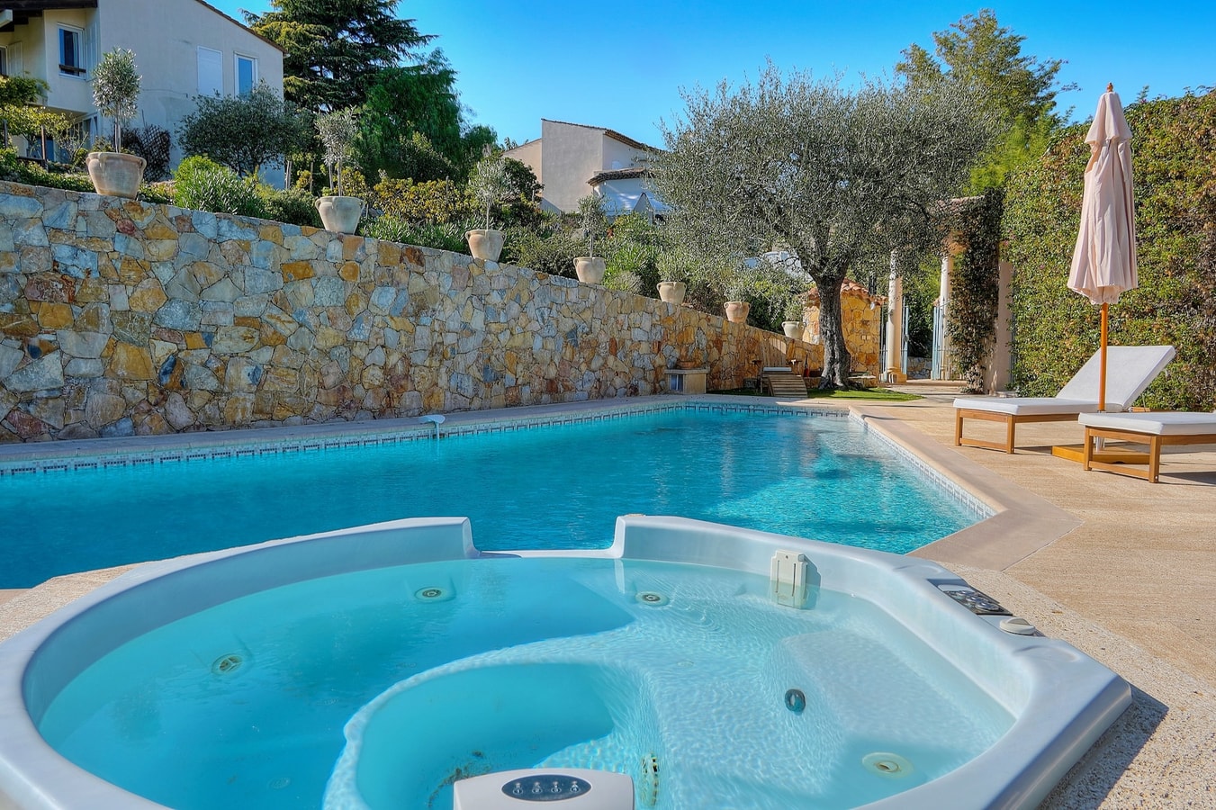 Immogroom - Villa - Swimming pool - AC 40 ImmoGroom