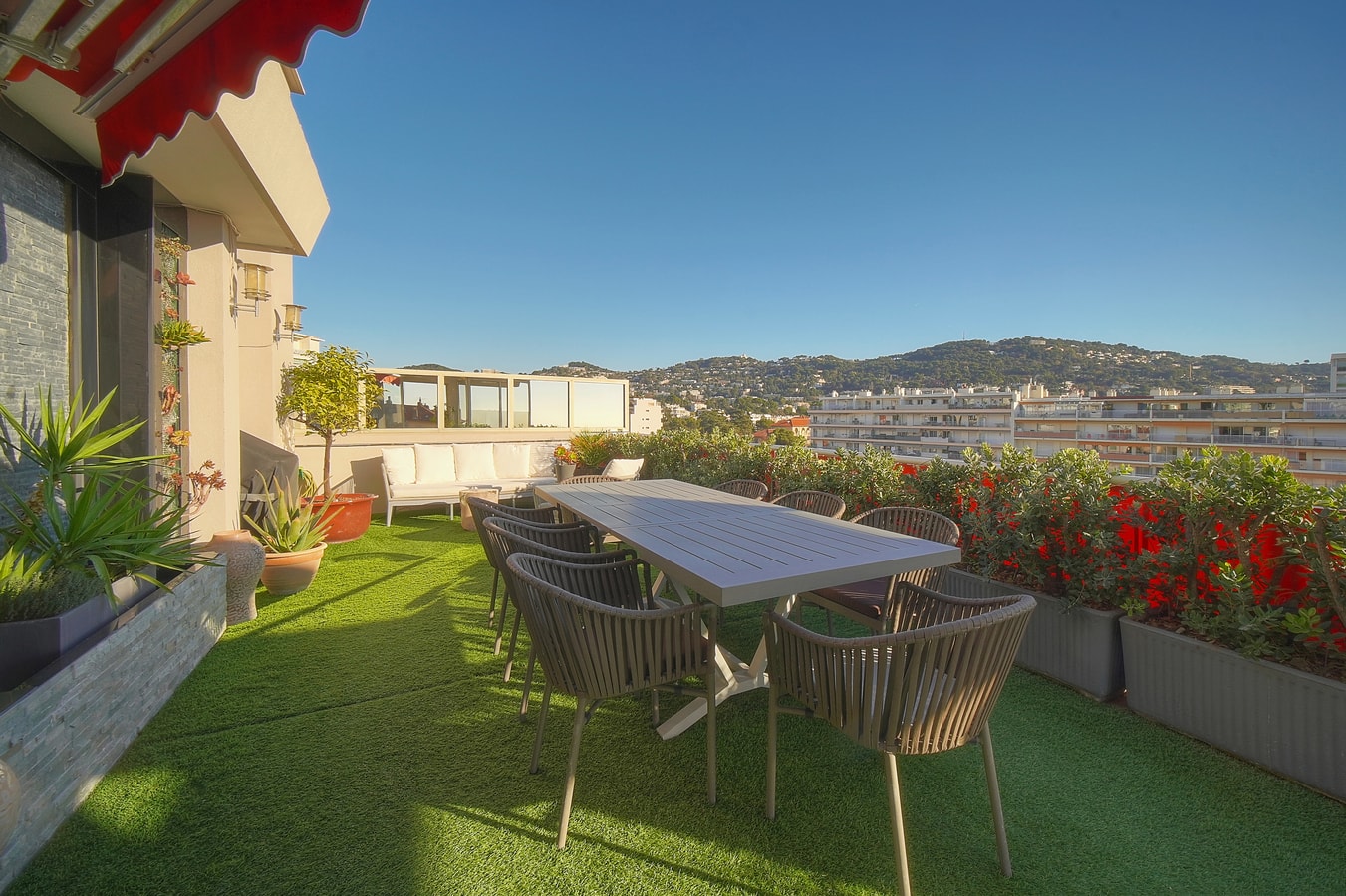 Immogroom -Rooftop 150m2 -Terrace  -Parking 1 ImmoGroom