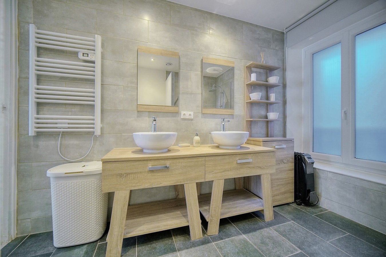 Immogroom- Apartment 70m2 - Renovated - Wifi - AC 13 ImmoGroom