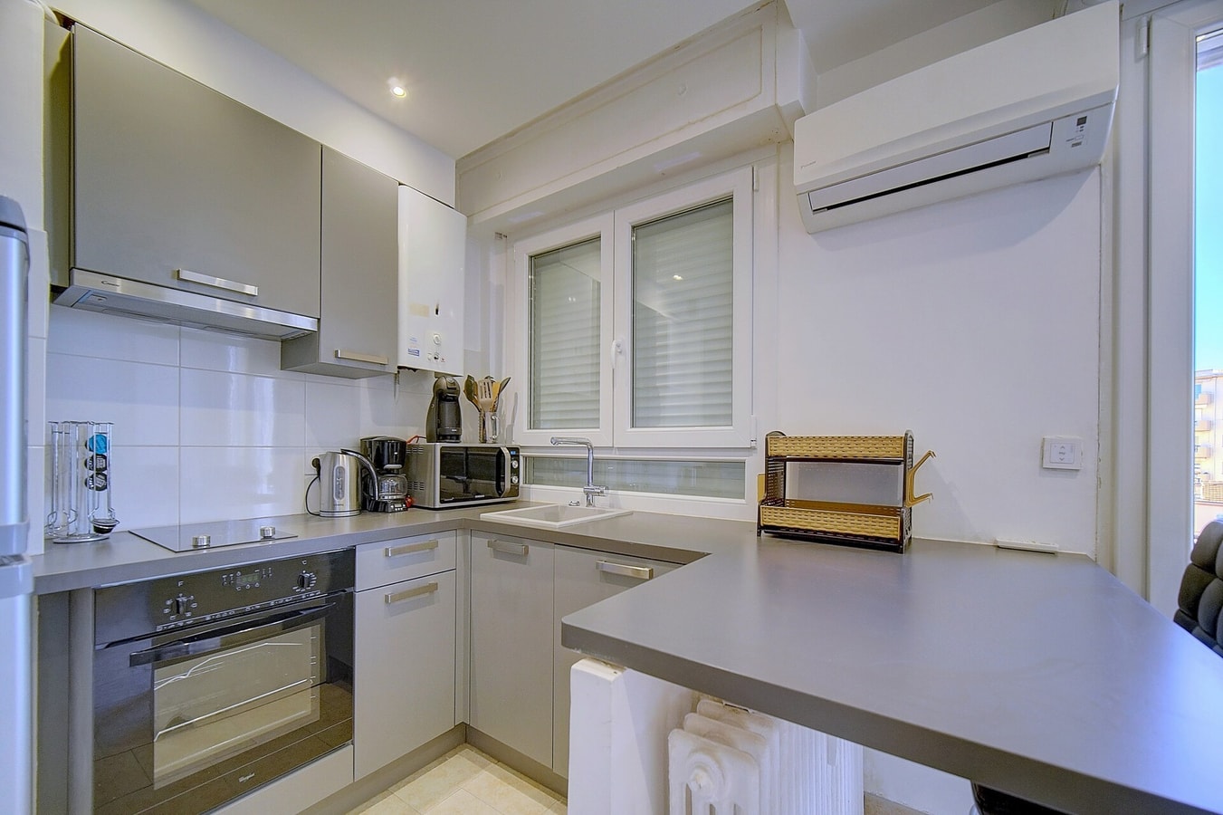 Wynwood · Immogroom - Cozy - Cannes Center - A C in living 3 ImmoGroom