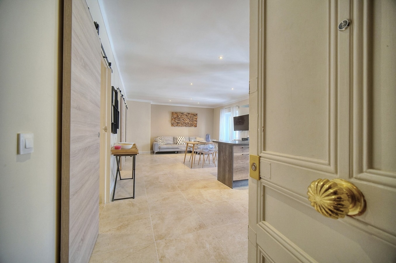 Immogroom- Apartment 70m2 - Renovated - Wifi - AC 22 ImmoGroom
