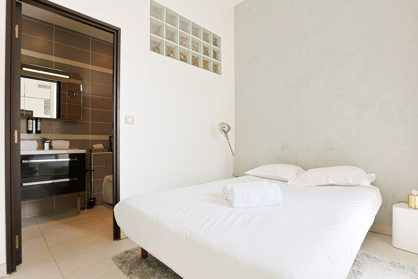 Upstays Spacious 77m² T3 Apartment with Terrace 3 Upstays