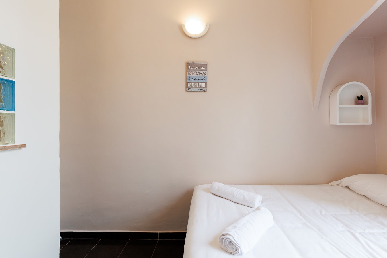 Upstays Center 30m² Apartment Near Palais 12 Upstays