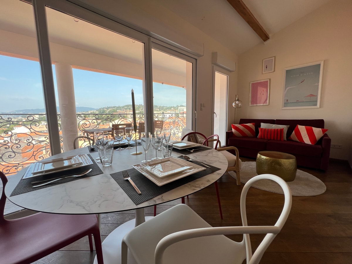 Immogroom - Charming building in Suquet 5 Upstays