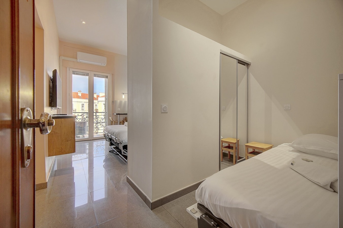 Bagheera · Immogroom- studio with terrace- close to the shops 5 ImmoGroom