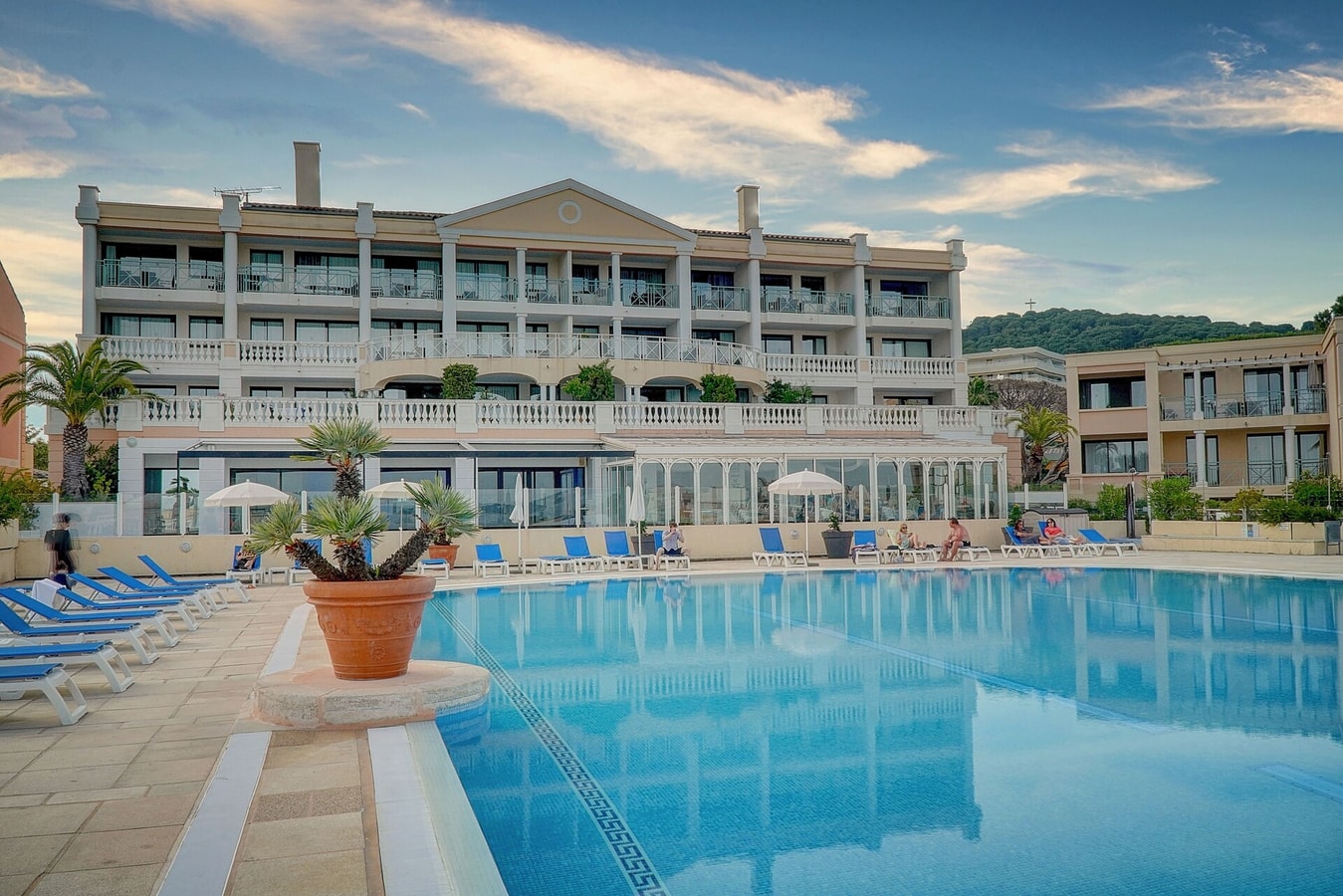 Immogroom - sea view- Pool- Parking- garden 1 ImmoGroom
