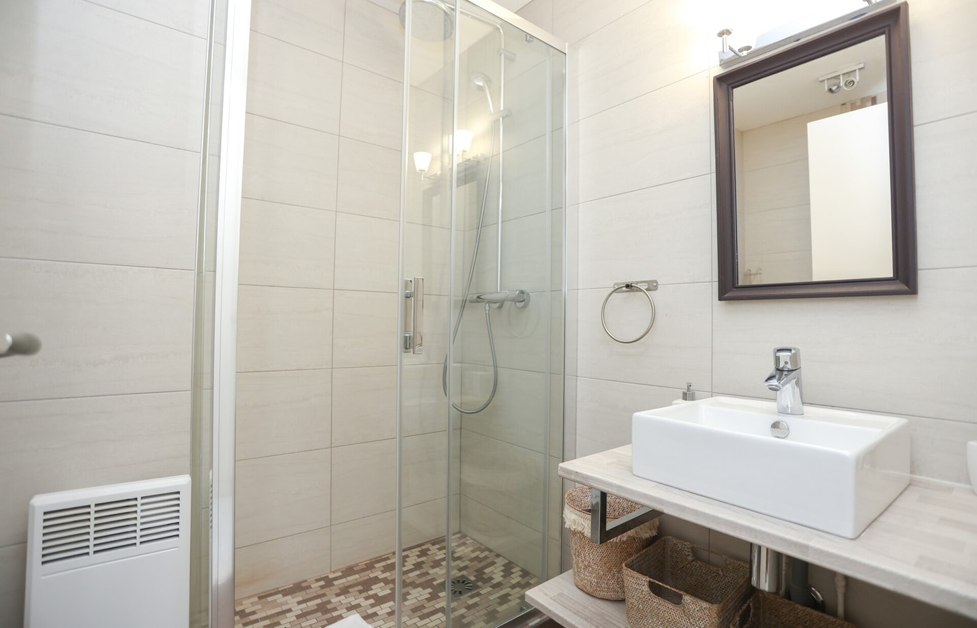 Captain · Immogroom Duplex with AC - 5 min from the beach 6 ImmoGroom
