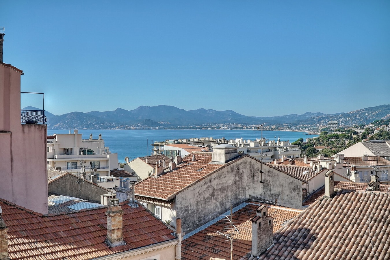 Immogroom - Terrace with sea view - A C - Suquet 21 ImmoGroom