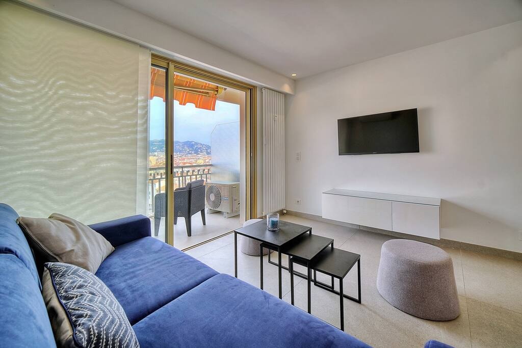 Immogroom - Suquet - Terrasse - Vue mer - AC 9 ImmoGroom