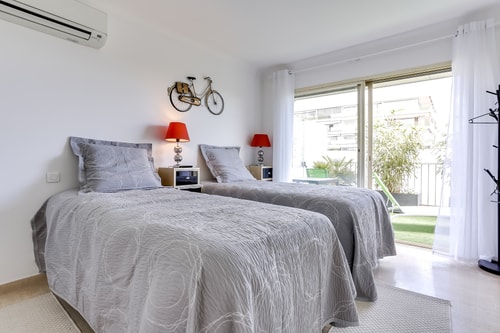 Immogroom - Apartment with terrace - A C - Parking 1 ImmoGroom