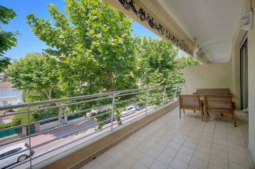 Immogroom - Modern with Terrace - Air 6 ImmoGroom