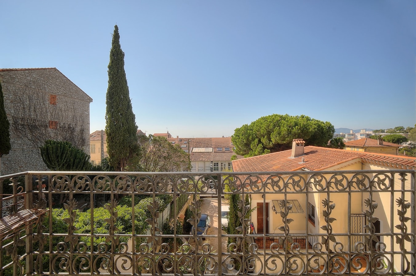 Pierre · Immogroom - T3 - Garden - Quiet - Air conditioning 33 ImmoGroom