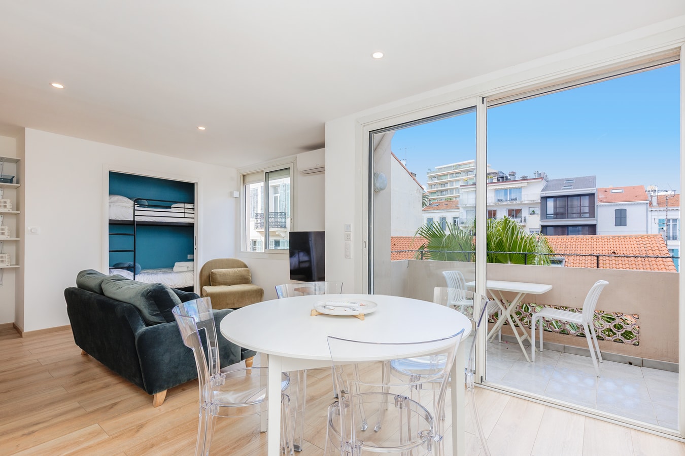 Upstays Cosy T2 with balcony 35m² Upstays