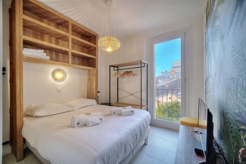 Immogroom - Refurbished - Suquet - Sea view 0 ImmoGroom