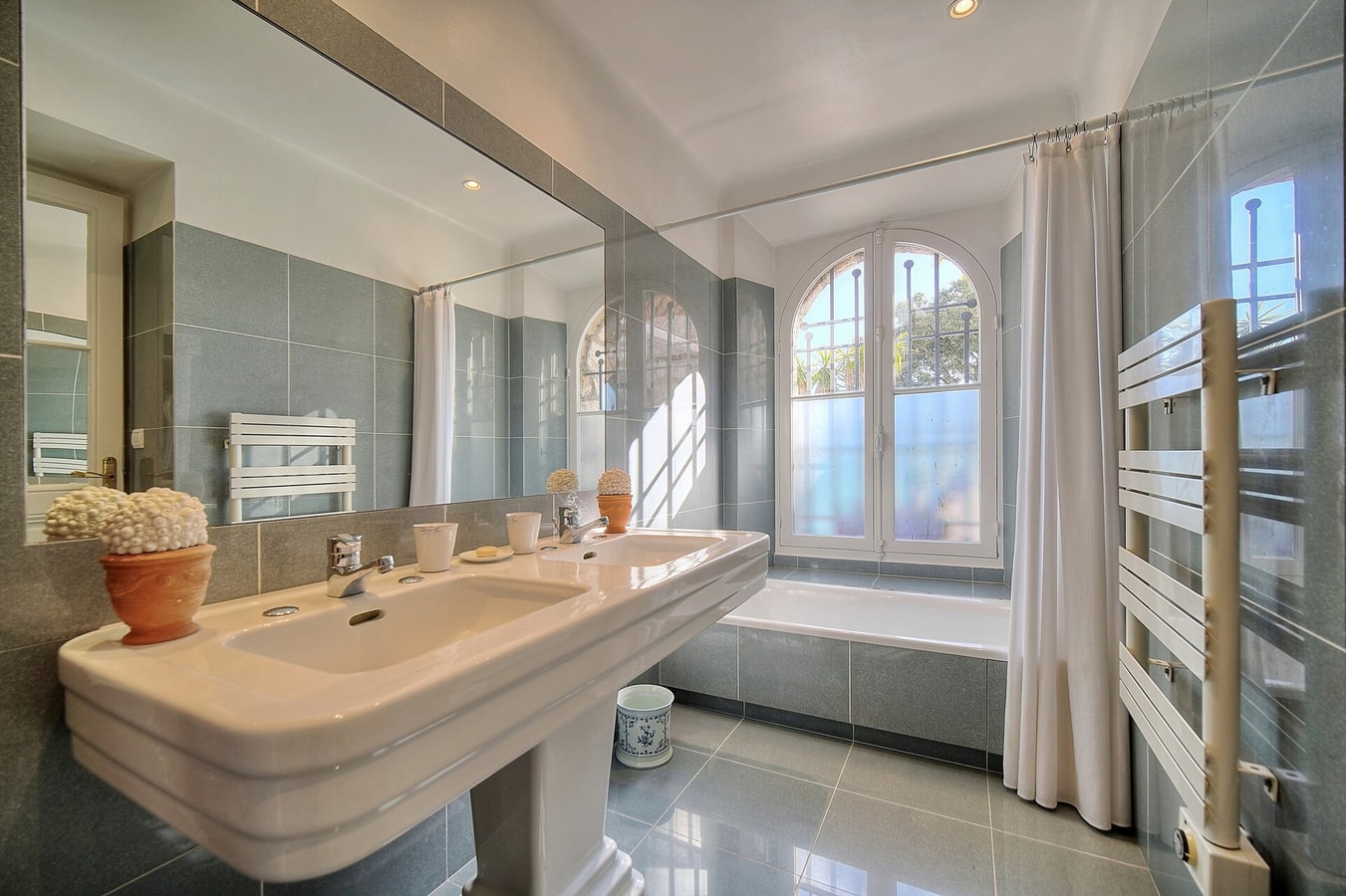 Immogroom - Villa - Pool - Terrace - Sea view - AC 52 ImmoGroom
