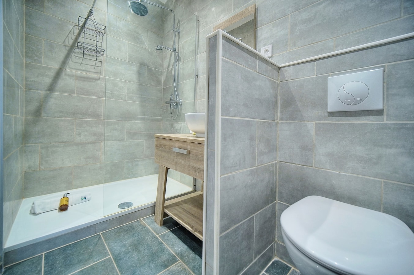 Immogroom- Apartment 70m2 - Renovated - Wifi - AC 8 ImmoGroom
