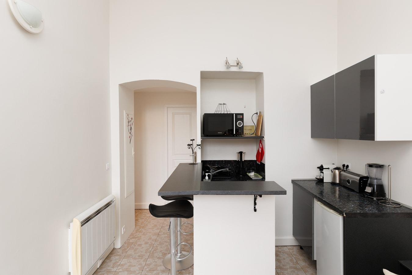 Upstays Centre 30m² Apartment Near Palais 15 Upstays