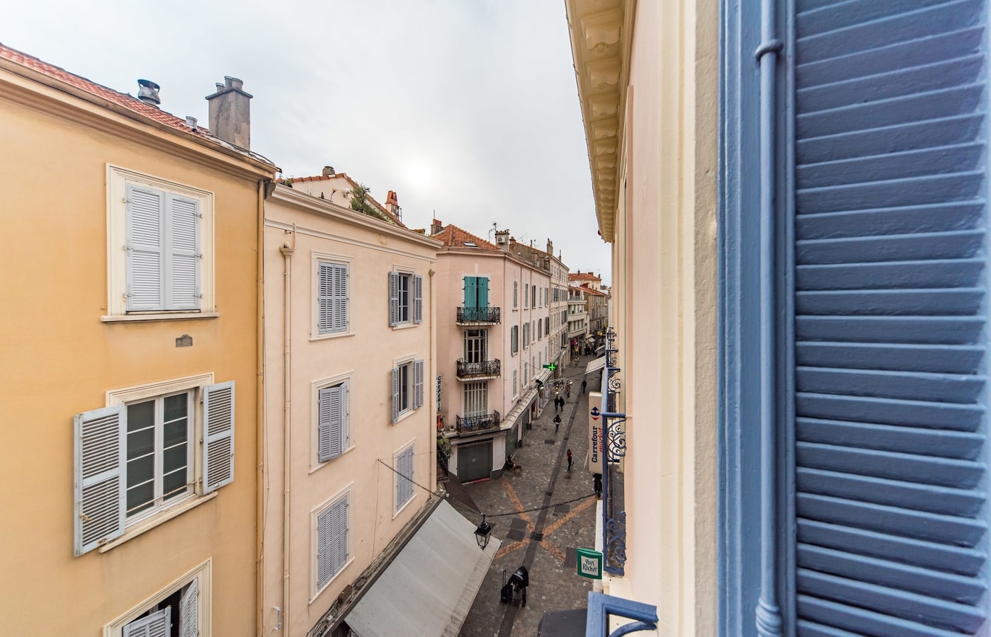 Henry IV · Immogroom- Close to the Palais des festivals- Wifi 11 ImmoGroom