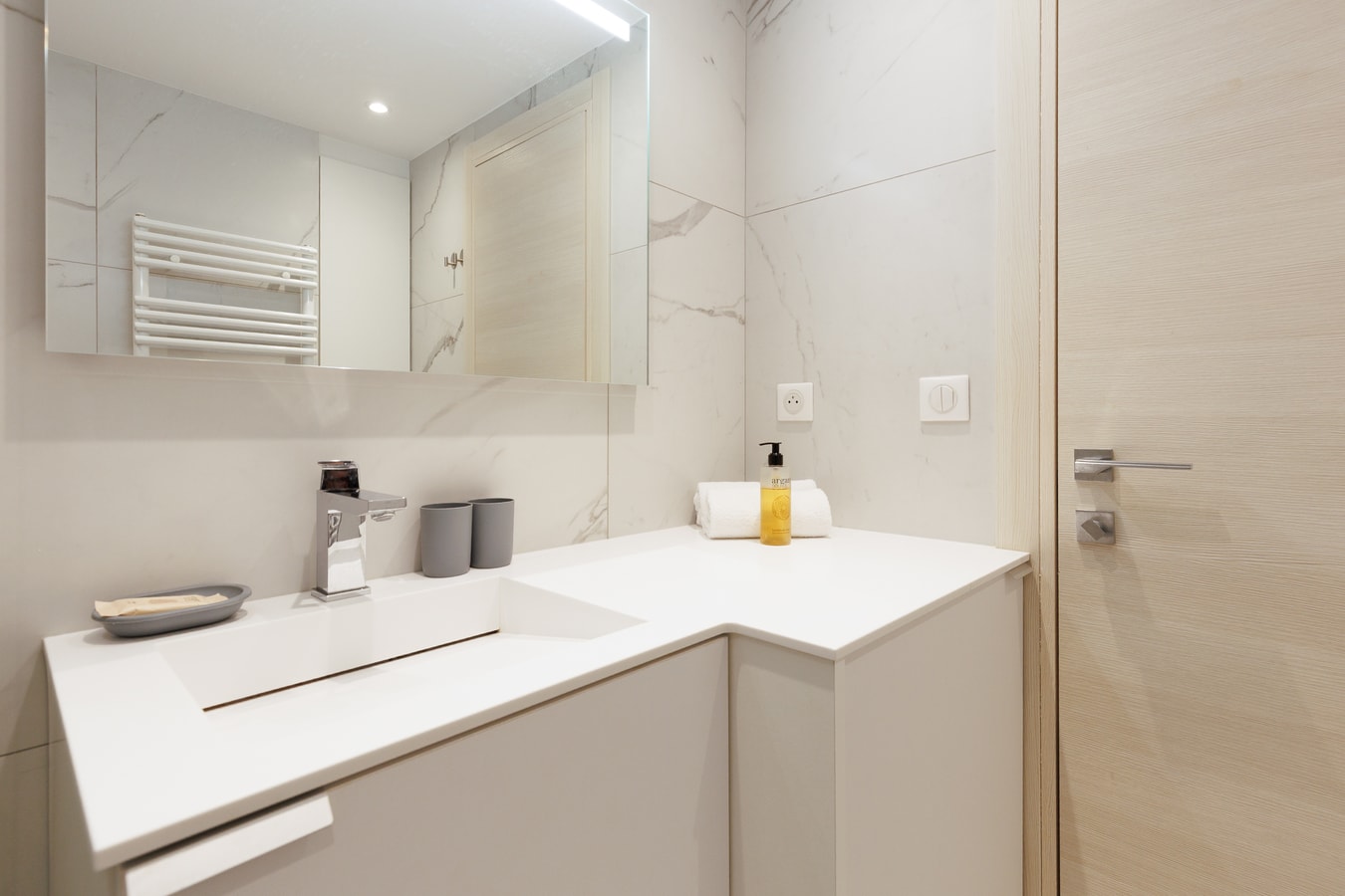 Immogroom - Studio - Sea View - A/C 18 ImmoGroom